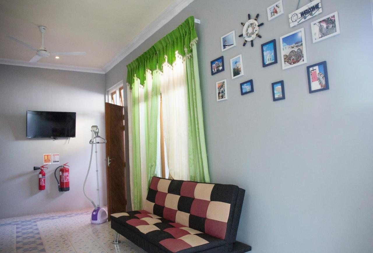 Silk Retreats Thulusdhoo Guest House Екстериор снимка