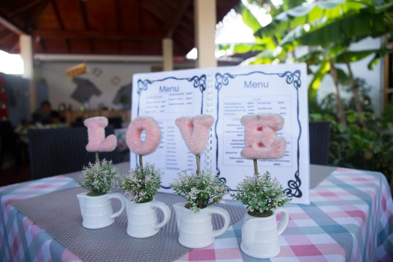 Silk Retreats Thulusdhoo Guest House Екстериор снимка