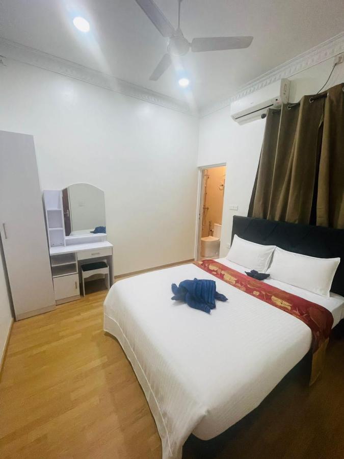 Silk Retreats Thulusdhoo Guest House Екстериор снимка
