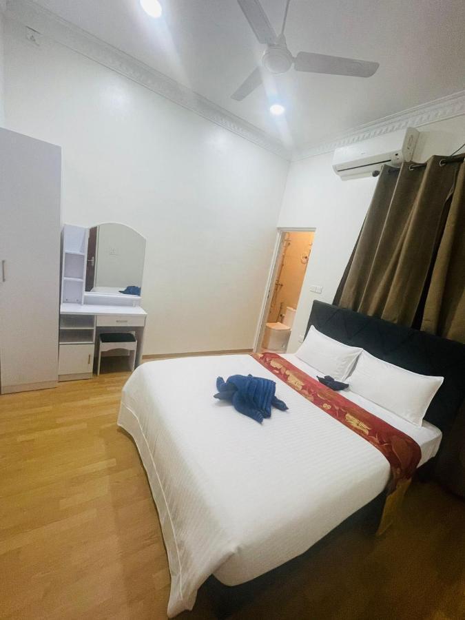 Silk Retreats Thulusdhoo Guest House Екстериор снимка