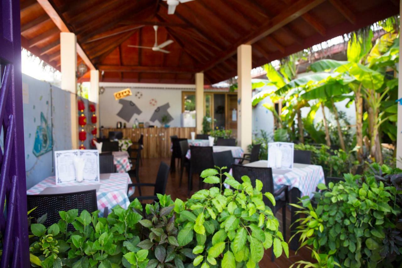 Silk Retreats Thulusdhoo Guest House Екстериор снимка